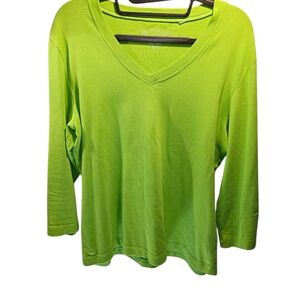 Chico's sz. Large green tshirt